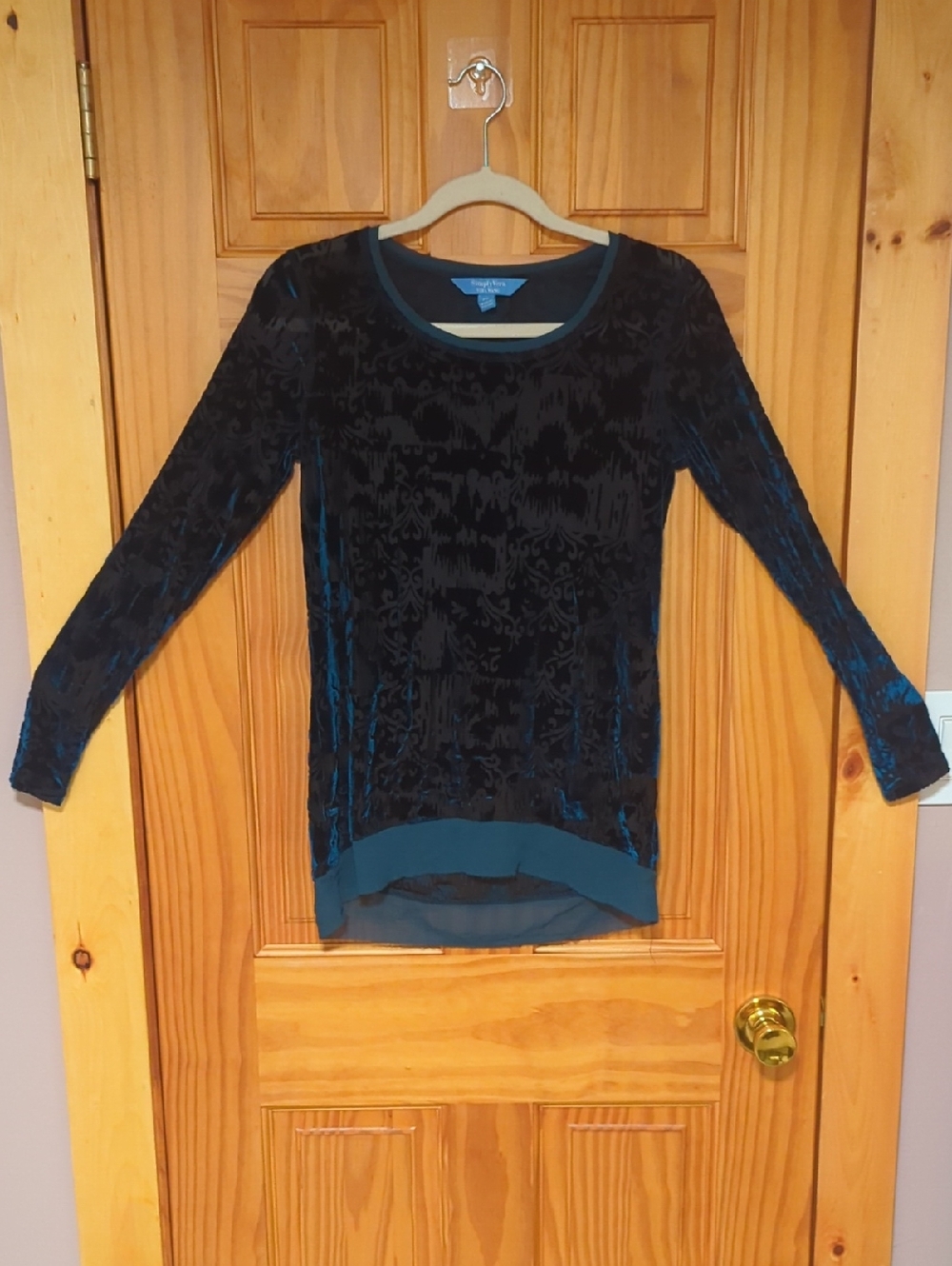 Simply Vera Vera Wang Sheer Velvet Top - Teal